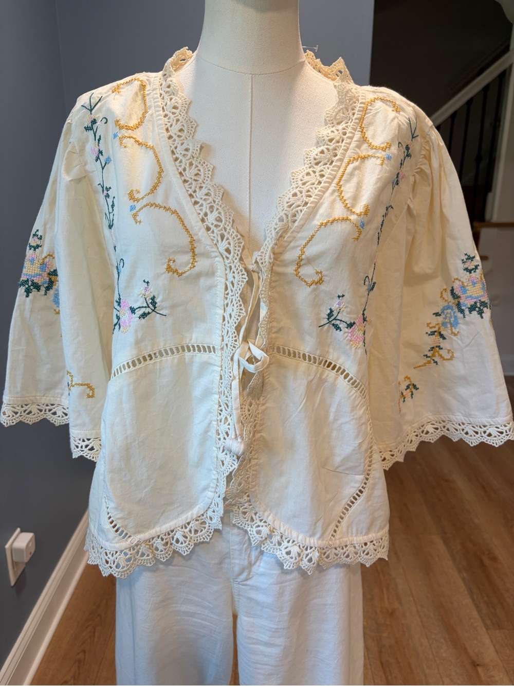 Jennifer & Grace Embroidered Cotton Boho Jacket Ivory Crochet Lace XL NWT
